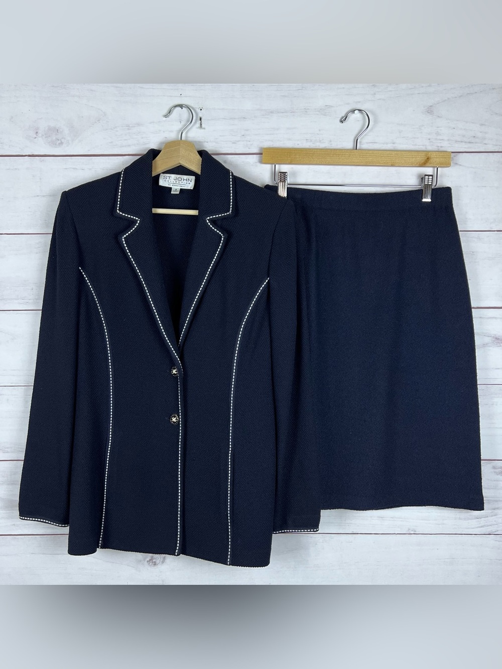 St. John Collection Marie Gray Jacket Size 8 Skirt Size 6 Set Black Suit